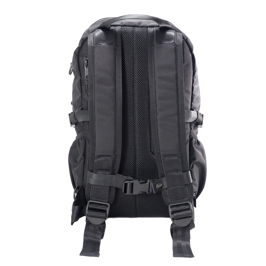 Jetpack - Black | ARKTYPE