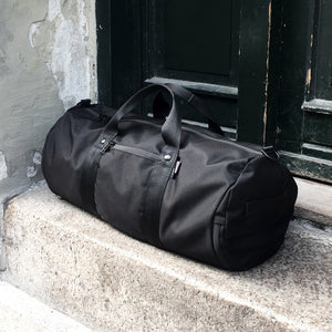 ARKTYPE Boltpack Duffel - Black - Lifestyle - 2