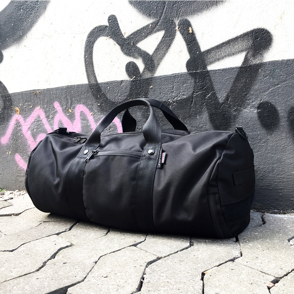 ARKTYPE Boltpack Duffel - Black - Lifestyle - 4