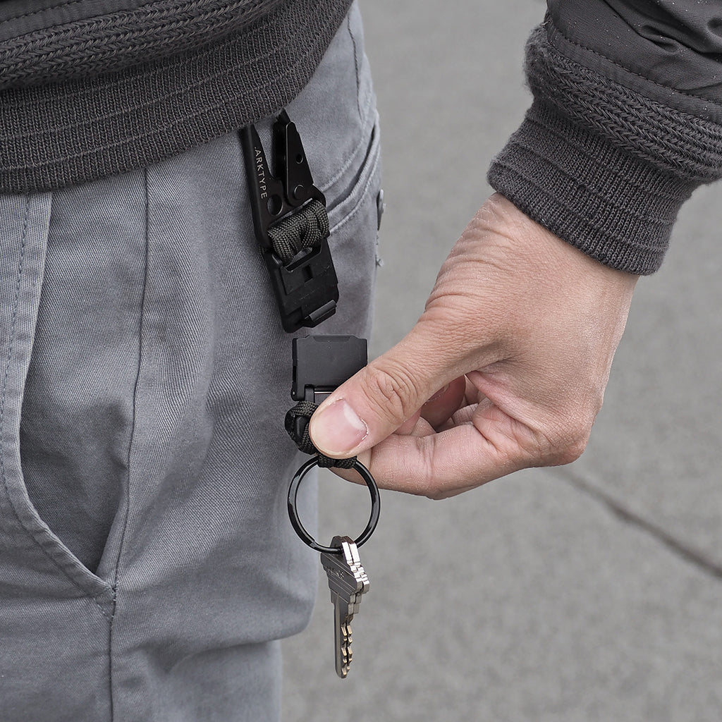 ARKTYPE RMK - Riflesnap Magnet Keychain - Operating Demo
